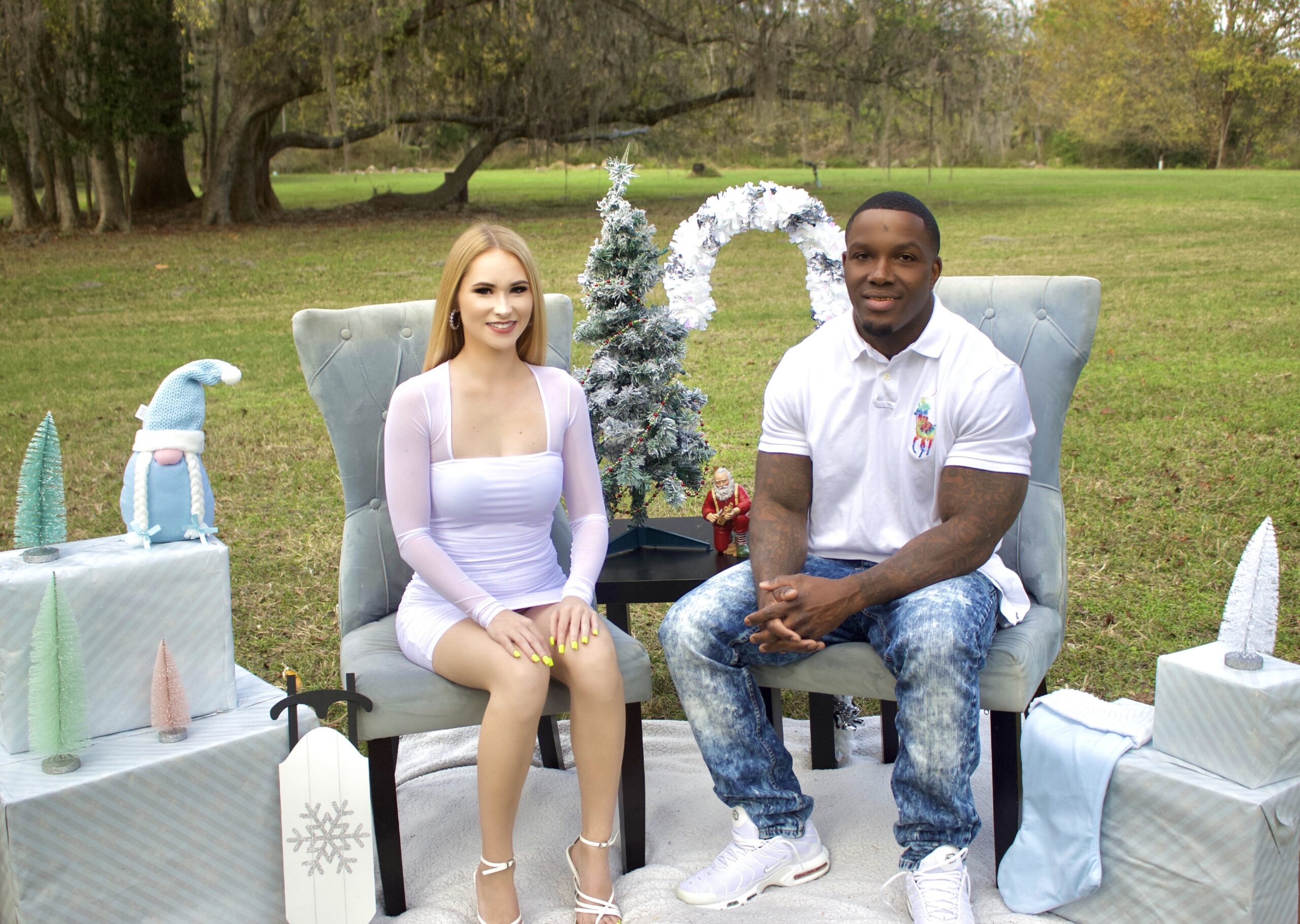 A33E07A4-9C1A-4ABE-A255-B545A8F98343